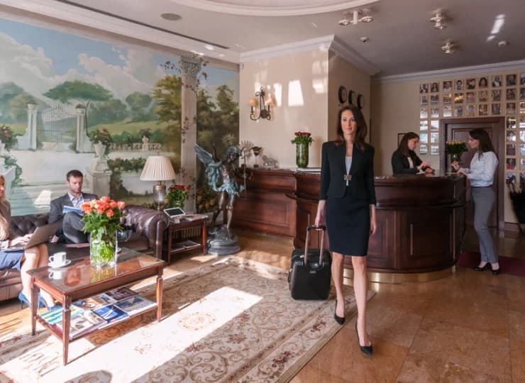 Personel hotelu jest niezwykle pomocny i dyskretny