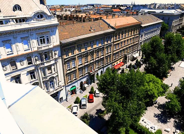 Widok z balkonu w jednym z pokoi superior balcony