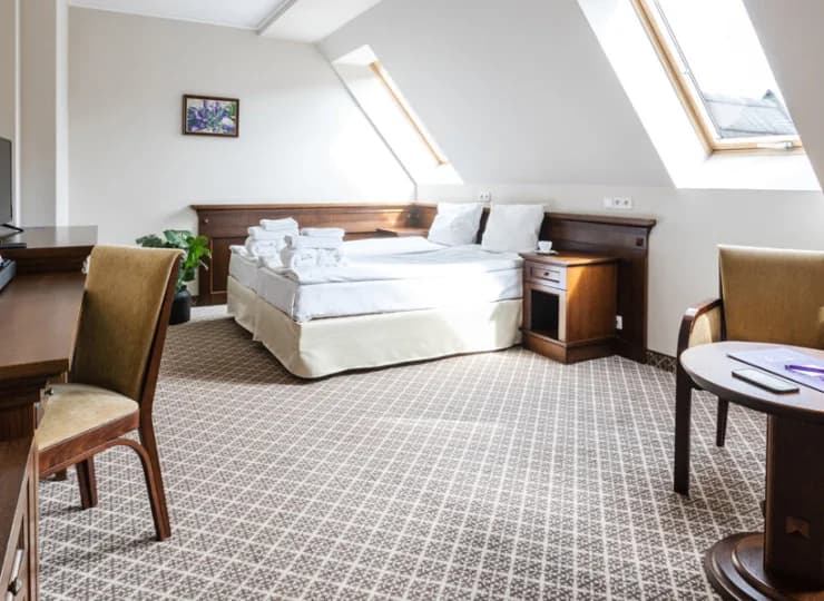 Do wybory są pokoje standard i lux oraz 2-pokojowe apartamenty