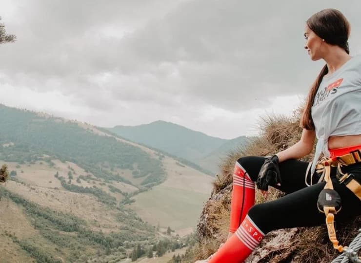 Widok z Via Ferrata Dve veže - skałek wspinaczkowych nieopodal resortu
