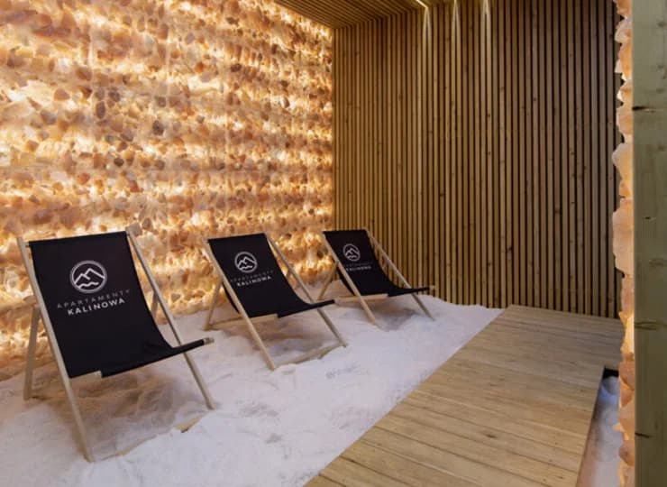 W obiekcie mieści się kameralna strefa spa