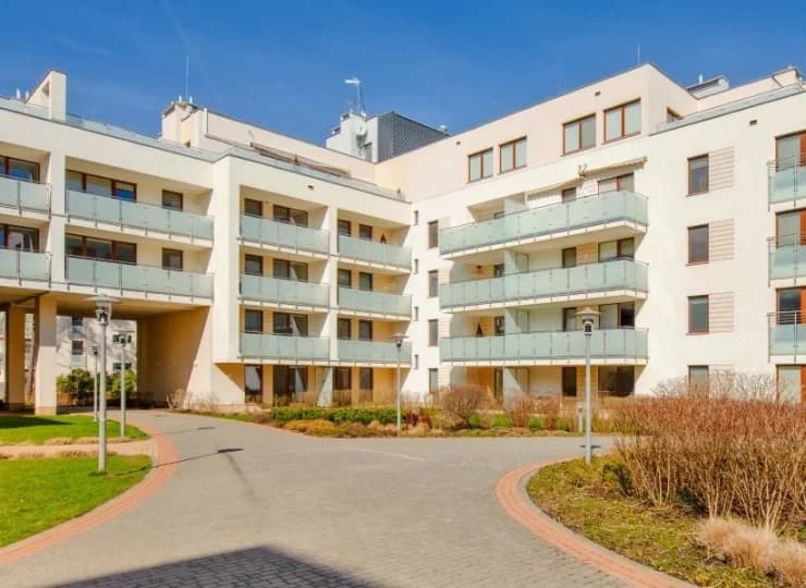 Obiekt leży jedynie 100 metrów od plaży