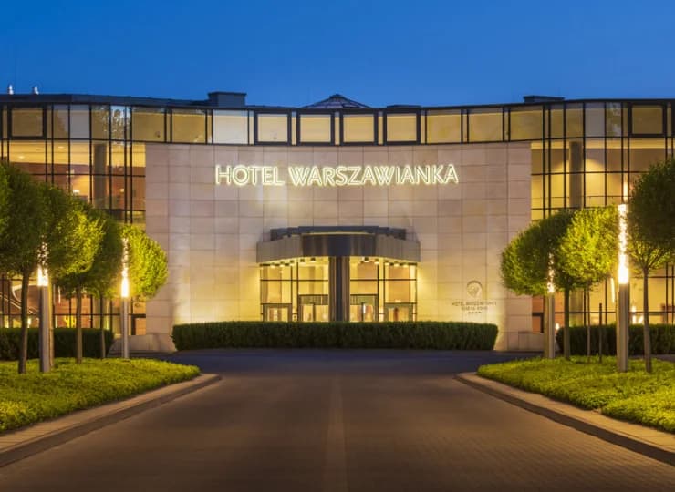 Ekskluzywny hotel biznesowy pod Warszawą z centrum konferencyjnym