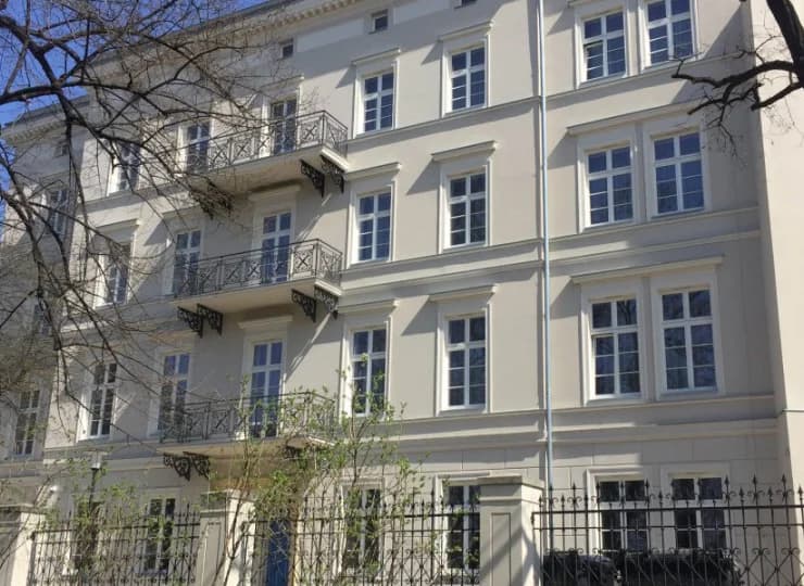 Joyinn Aparthotel*** położony jest w sercu Wrocławia