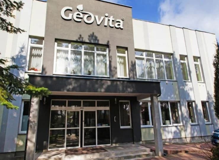 Ośrodek Geovita znajduje się w sąsiedztwie plaży i wydm w Dźwirzynie