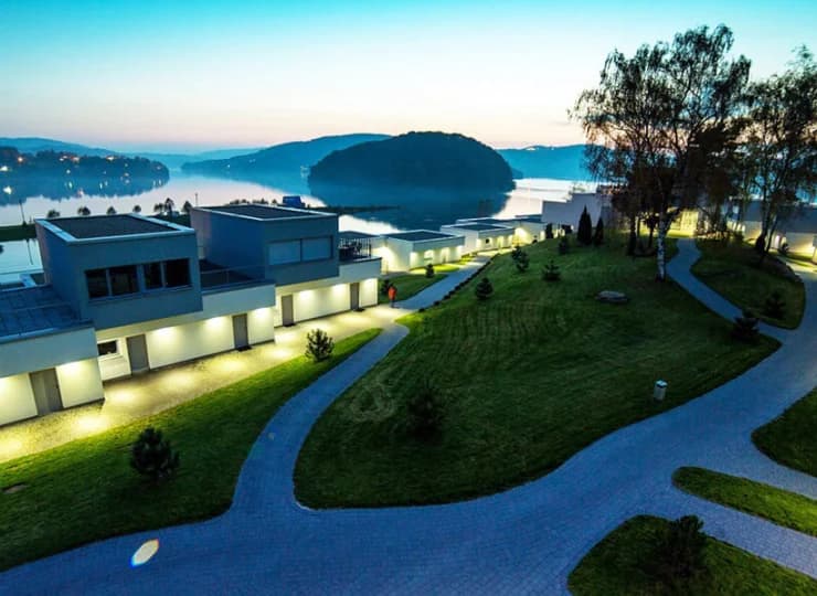 Lemon Resort SPA oferuje nowoczesny wypoczynek w komforcie blisko przyrody