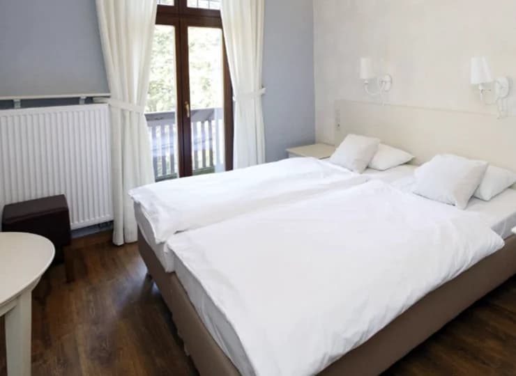 Pokój 2-os. Budget 6 z własnym wyjściem na balkon