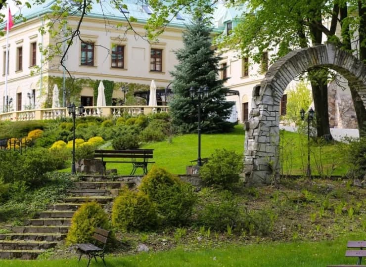 Drzewostan parku liczy 300 lat