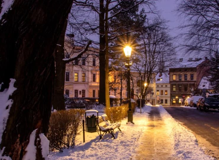 Ulice Cieszyna zimą są bardzo klimatyczne