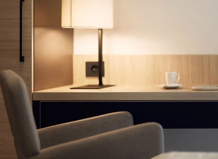Wykończone są najlepszej jakości materiałami w wysokimi standardzie hotelowym