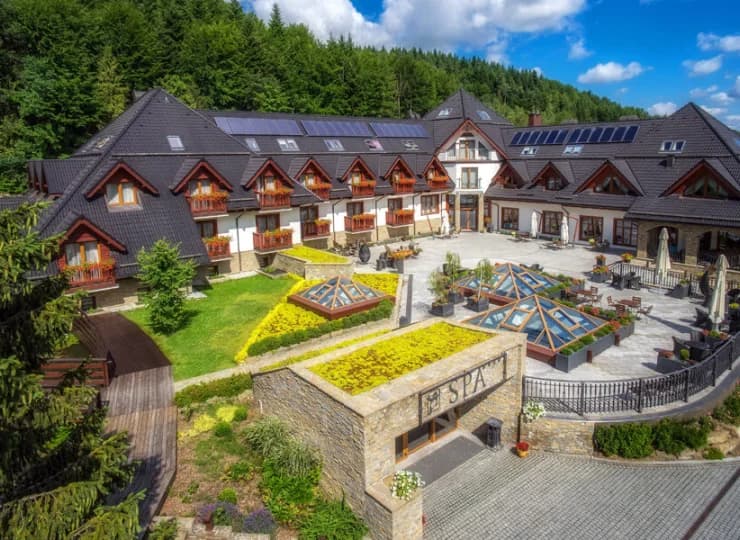 Czarny Groń Hotel**** & SPA to ekskluzywny resort w Beskidzie Małym