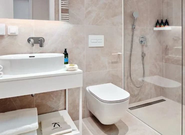 Każdy apartament dysponuje nowoczesną łazienką z udogodnieniami