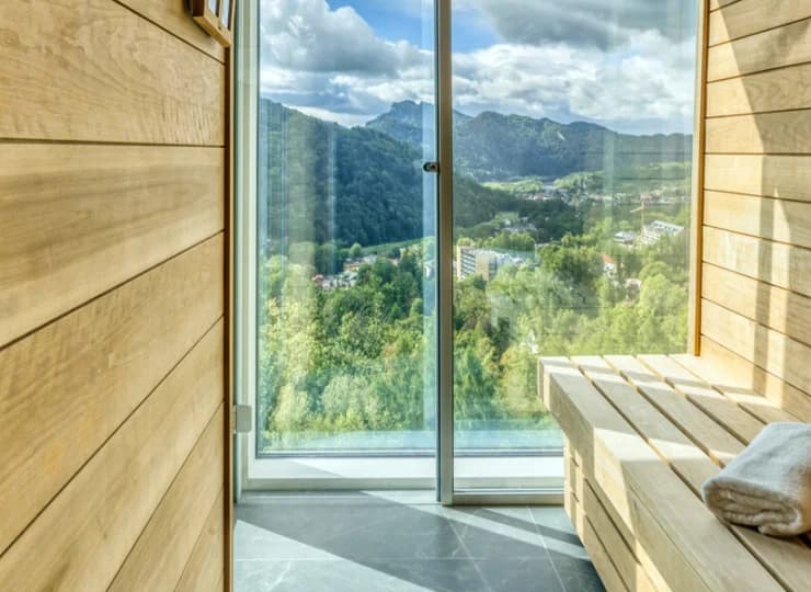 Nawet strefa wellness oferuje widok na góry