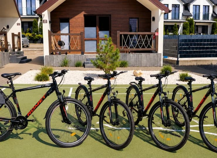Ośrodek posiada wypożyczalnię rowerów