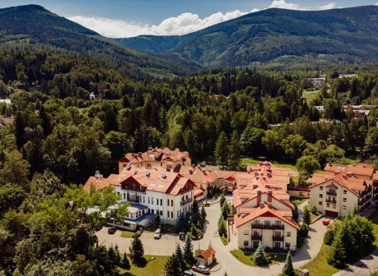 Sofra Karpacz u stóp Karkonoszy
