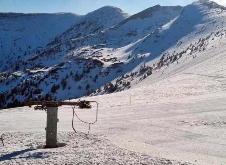 W wybranych terminach hotel oferuje karnety do ośrodka narciarskiego Vrátna