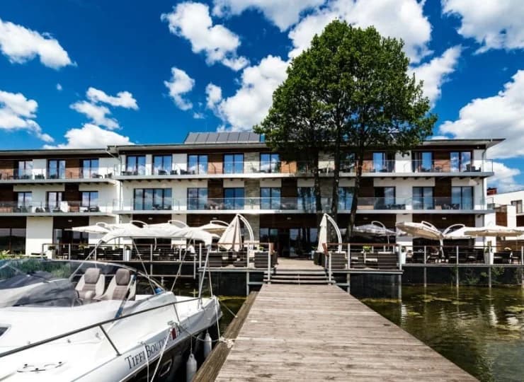 Tiffi Boutique Hotel jest położony w malowniczej okolicy