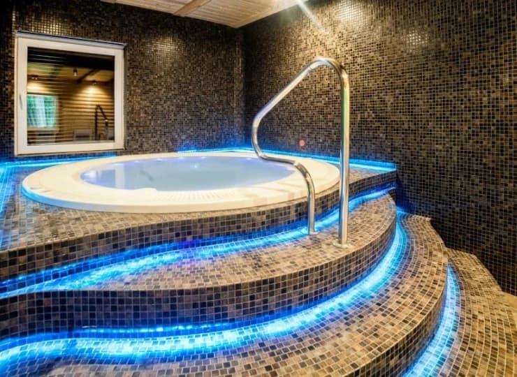 Chwilę relaksu zapewni kąpiel w jacuzzi