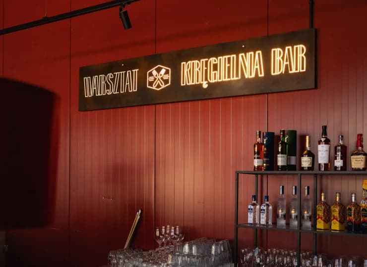 W kręgielni jest też bar