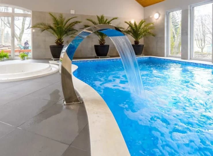 Udostępniono też jacuzzi solankowe
