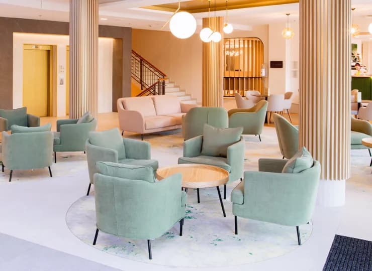 W Lobby panuje spokojna przyjazna atmosfera