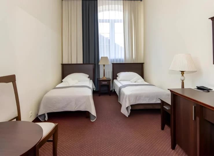 Pokoje są utrzymane w stonowanej kolorystyce