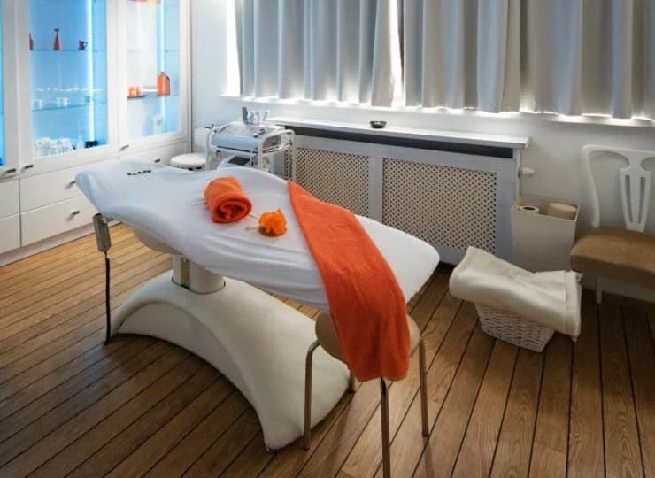 Hotelowe SPA oferuje szeroki wybór zabiegów kosmetycznych i rehabilitacyjnych