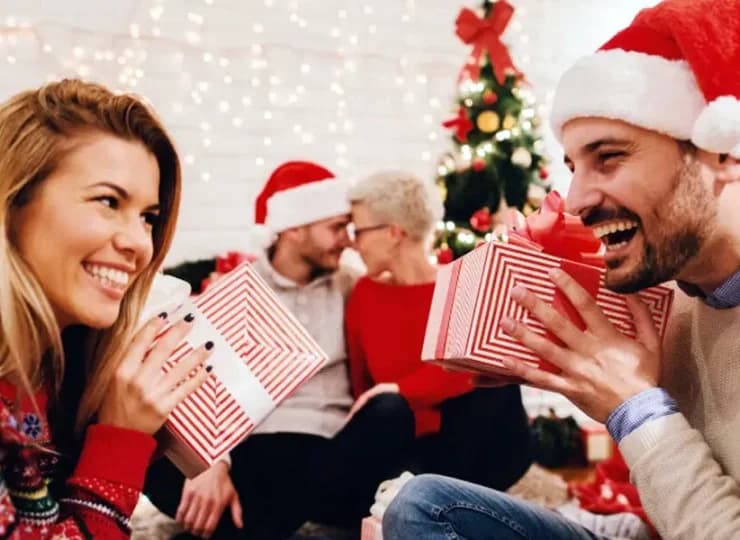 Hotel zaprasza na uroczystą Wigilię, wizytę Mikołaja i rodzinne animacje
