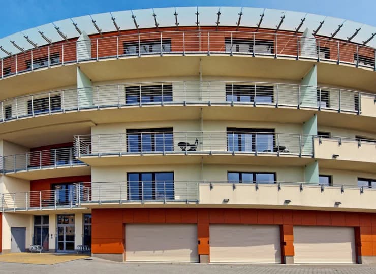 Mieszkania znajdują się w dwóch apartamentowcach