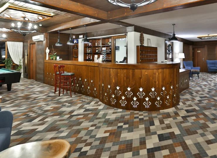 Recepcja Hotelu & SPA Jawor jest czynna przez całą dobę