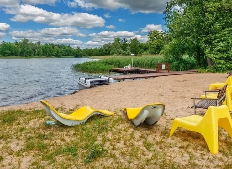 Na prywatnej plaży jest cicho, spokojnie i sielankowo