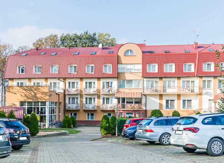Na terenie OW Jantar znajduje się monitorowany parking