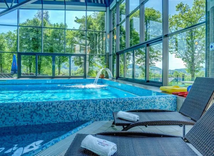 SPA Hotel Diament to luksusowy hotel położony w centrum uzdrowiska