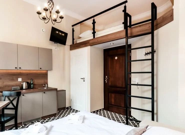 Apartamenty 4-osobowe posiadają dodatkowe podwójne łóżko na antresoli