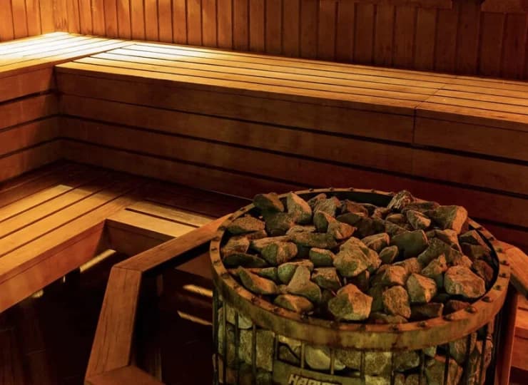 Przestronna sauna znakomicie sprawdza się na regenerację