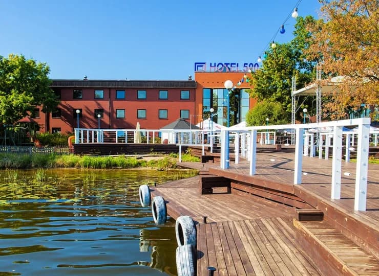 Hotel 500*** leży nad Zalewem Zegrzyńskim