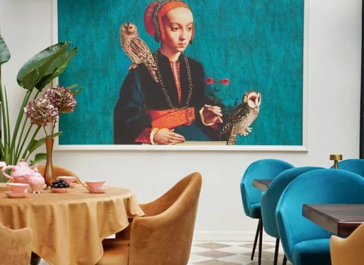 Hotel jest położony w zabytkowej kamienicy