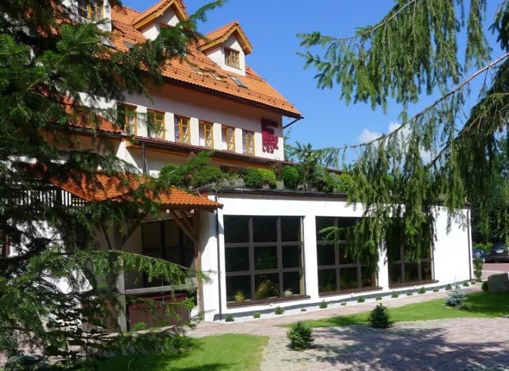 Korbielów jest idealną bazą wypadową do zwiedzania Beskidu Żywieckiego