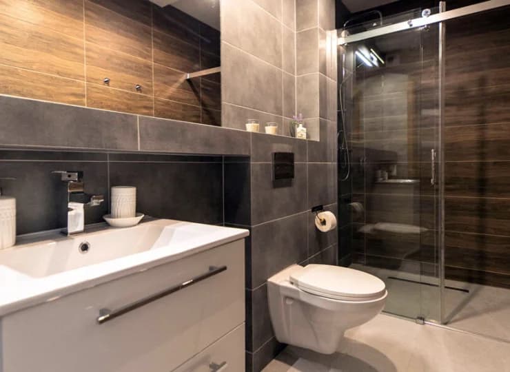 Łazienka w apartamentowcu Kiczora