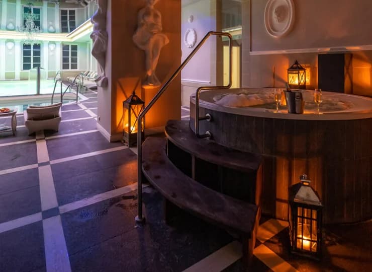 Goście mogą również skorzystać z zacisznego jacuzzi