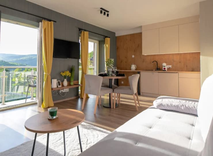 Czekają tutaj na Was w pełni wyposażone apartamenty czteroosobowe