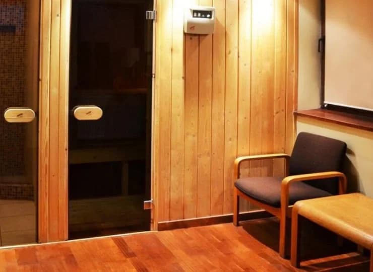 Do dyspozycji gości oddano strefę saun i gabinet SPA