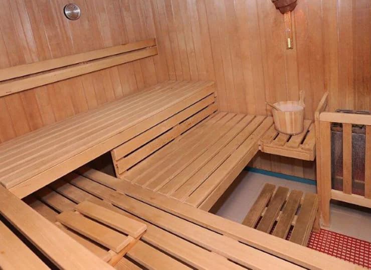 Oprócz niego dostępne są też sauny i sala fitness