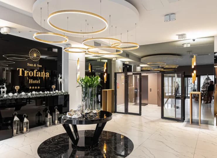 Hotel Trofana składa się z części 3* oraz nowej 4* otwartej w 2020 roku