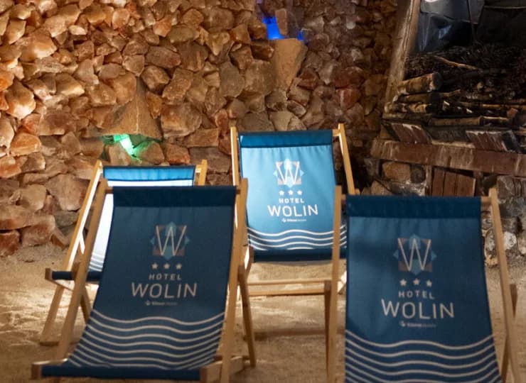 Goście mogą wypocząć także w grocie solnej