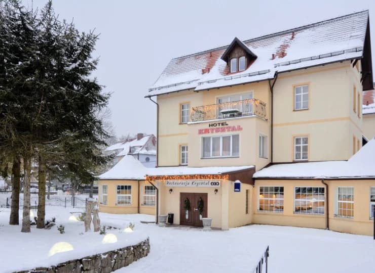 Hotel Kryształ to kompleksowo odnowiony obiekt w Świeradowie-Zdroju
