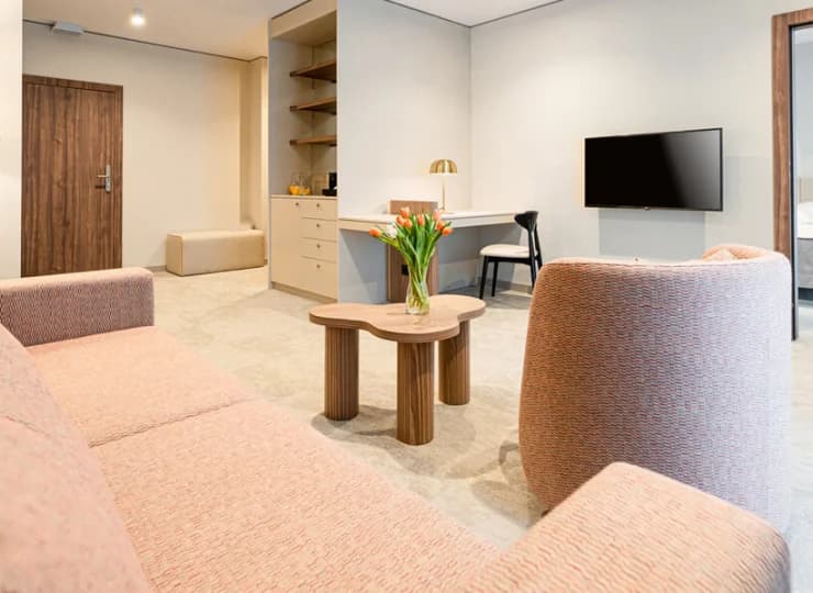 Można także wybrać komfortowy dwupokojowy apartament