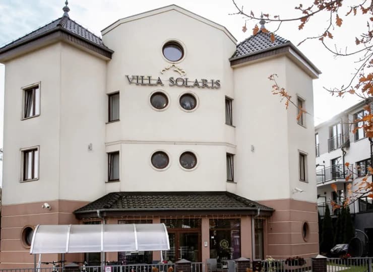 Villa Solaris to całoroczny nadmorski ośrodek w spokojnej części Niechorza