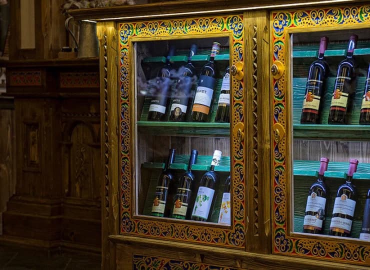 Do posiłków w restauracji a'la carte można dobrać znakomite wina