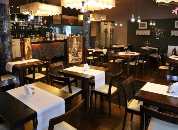 Hotelowa Restauracja Przytulia zaprasza na smaczną polską kuchnię, kawę i desery